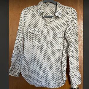 Aritzia Talula Babaton Silk Hankerchief printed buttondown